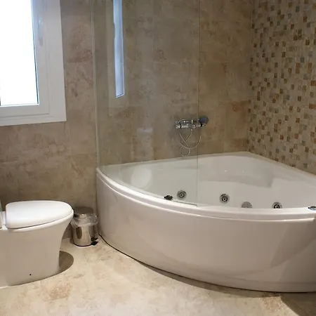 Puerta De Ordesa Garden