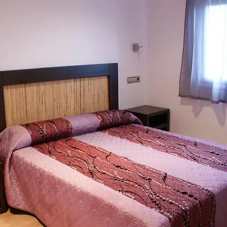 Puerta De Ordesa Garden *