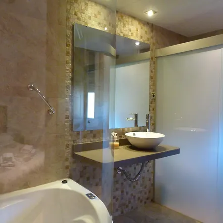 Apartment Puerta De Ordesa Garden *