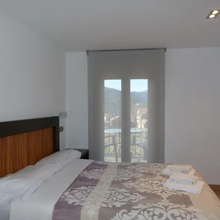 Apartment Puerta De Ordesa Garden