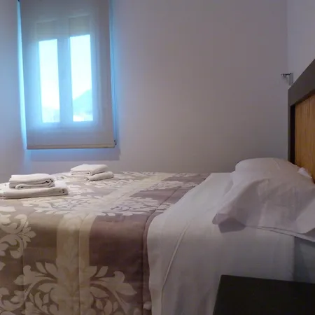 Puerta De Ordesa Garden Apartment Laspuna