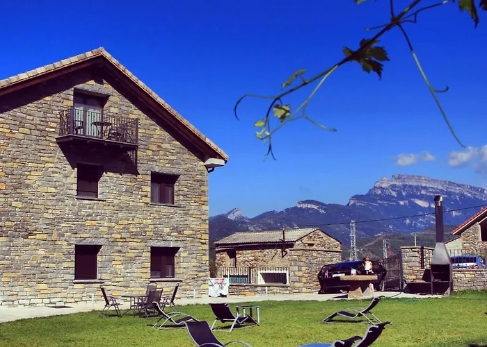 Puerta De Ordesa Garden Apartamento Laspuña